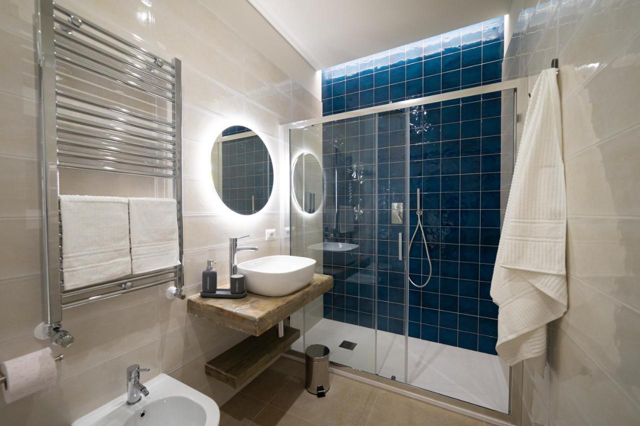 Numisia Guest House Терачина Екстериор снимка